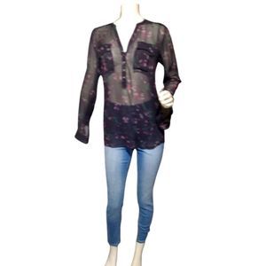 Sheer Long Sleeve V-Neck Top Eddie Bauer Size XS EUC Black & Pink Buttons Pocket